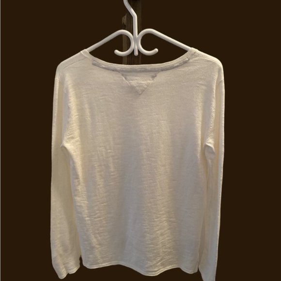 Tommy Hilfiger - Picture 7 of 7